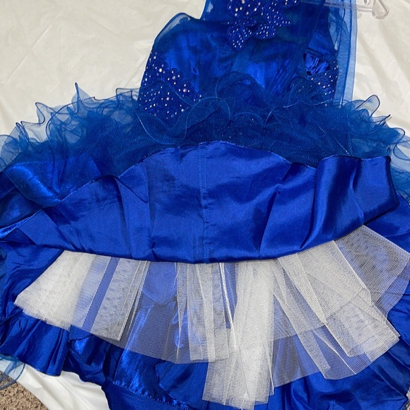 Anny Lee, formal dress - Picture 12 of 13